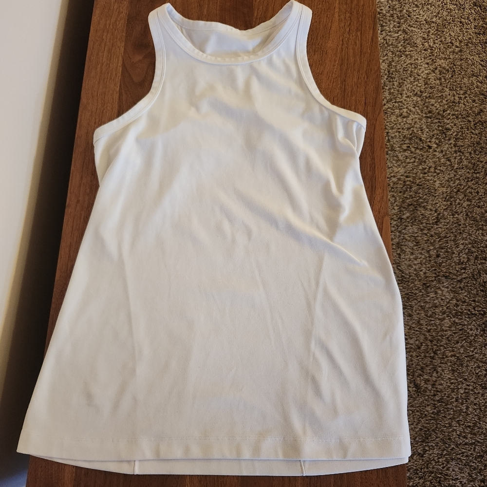 Lulu Tank
